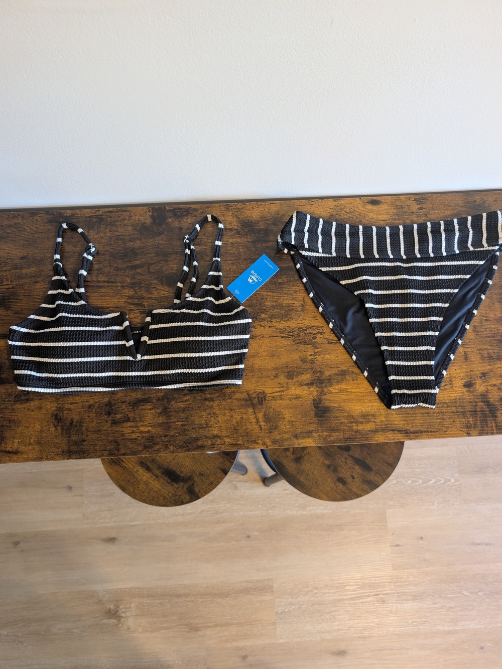 Cupshe In Your Lane Striped Bikini Set (Size Medium)